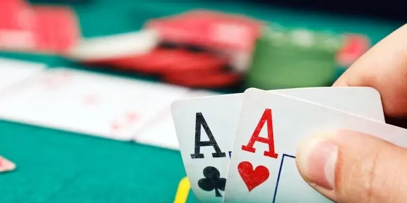 Lá bài Flop trong game 